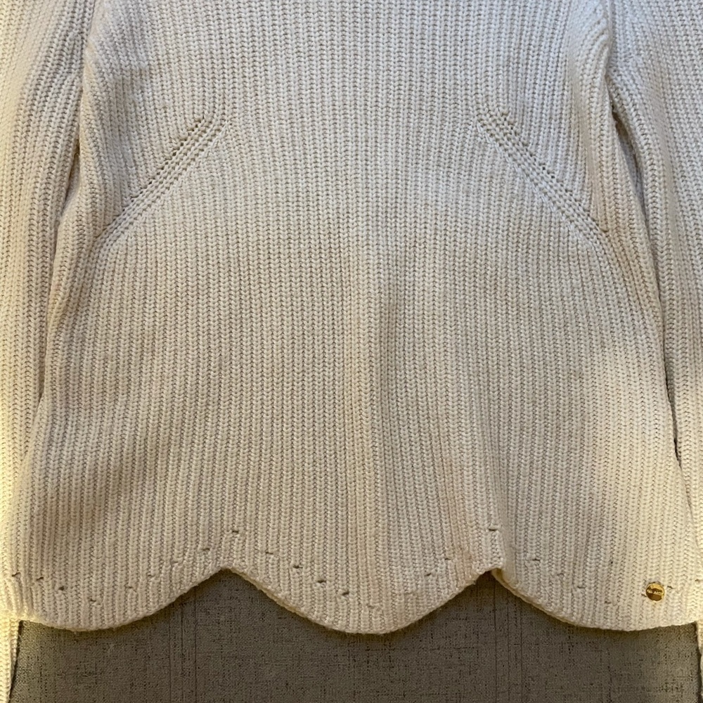 Ted Baker Finda Scalloped Edge Ribbed Jumper - Picture 8 of 14